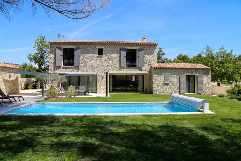 gordes villa vacances piscine 15 1 | Time in Provence