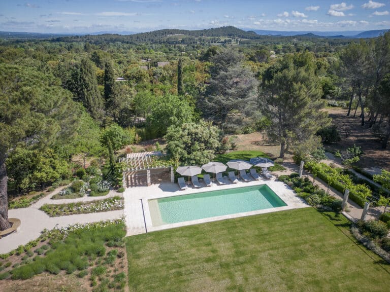 Mas de luxe avec piscine