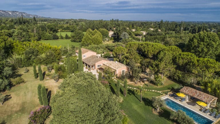 Location vacances Eygalières