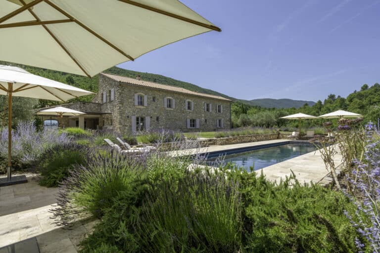 location mas verugo luberon