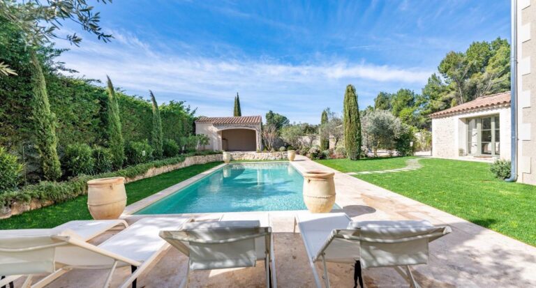 maison vacances eygalieres