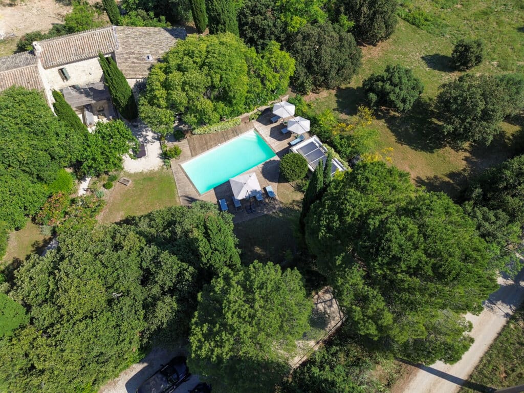 mas provençal eygalières